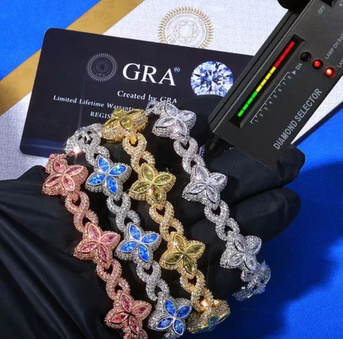 14k Gold Marquise Flower bracelet